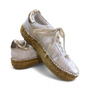 Steve Madden Women’s Parade Espadrille platform sneakers white Size 8B